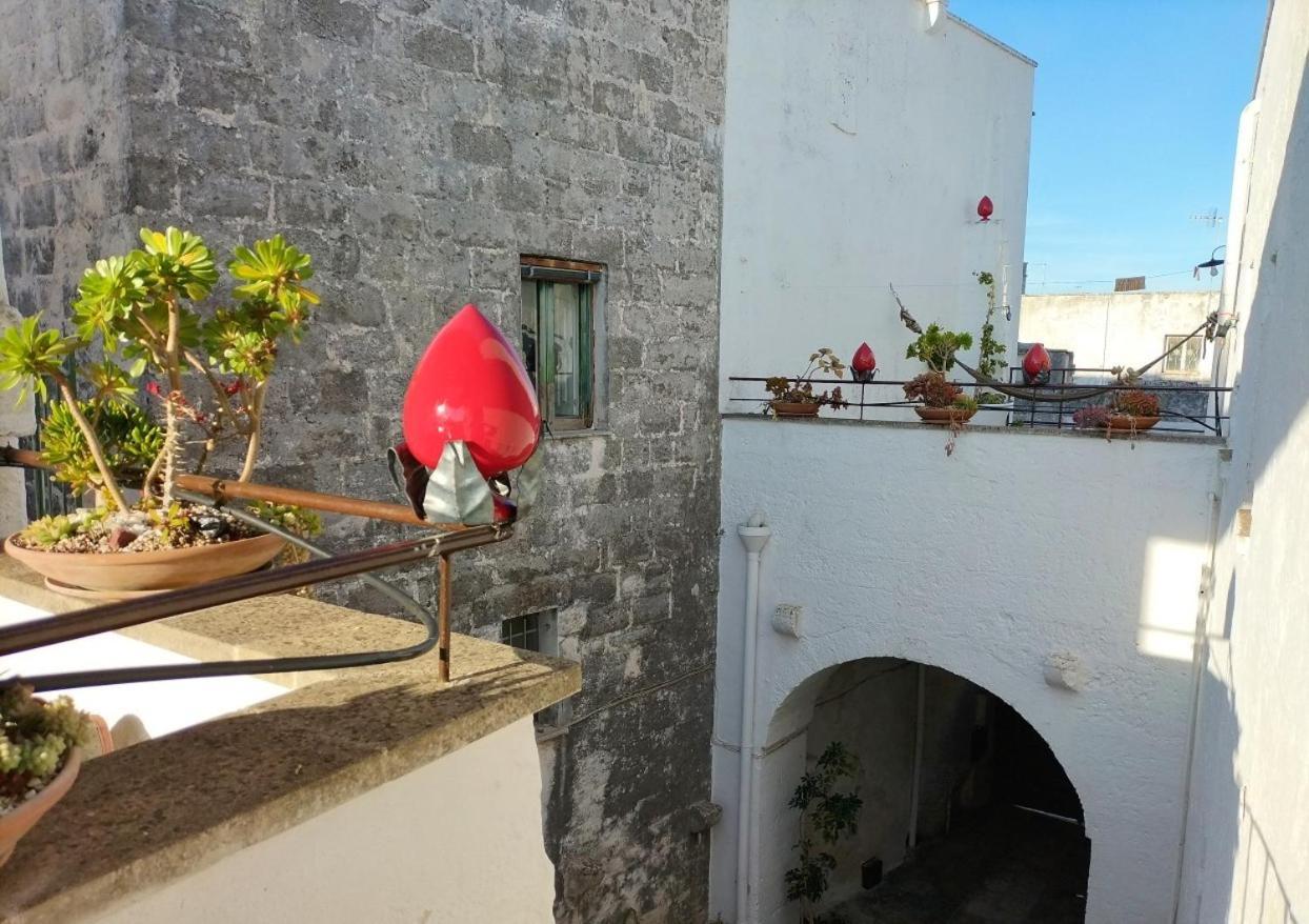 Rosso In Corte - Salento - Corte Dei Colori Spongano Exterior photo